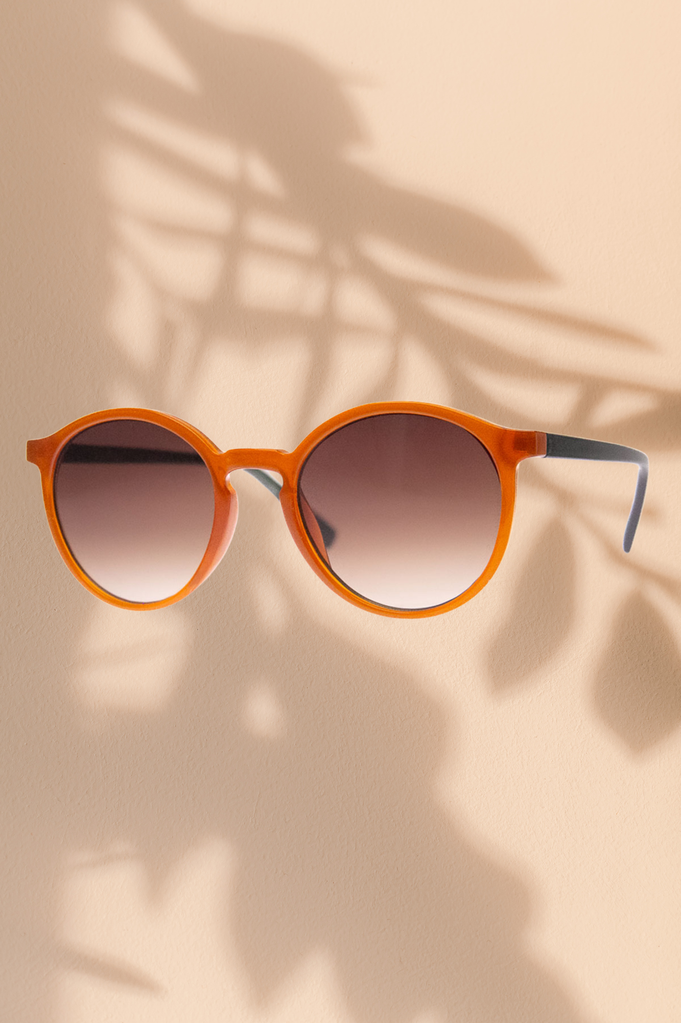Stylish Mousey Sunnies in Rust Green - Trendy Vintage Sunglasses for Women & Men | Perfect for Outdoor Activities, Beach, Driving & Fashion Accessories