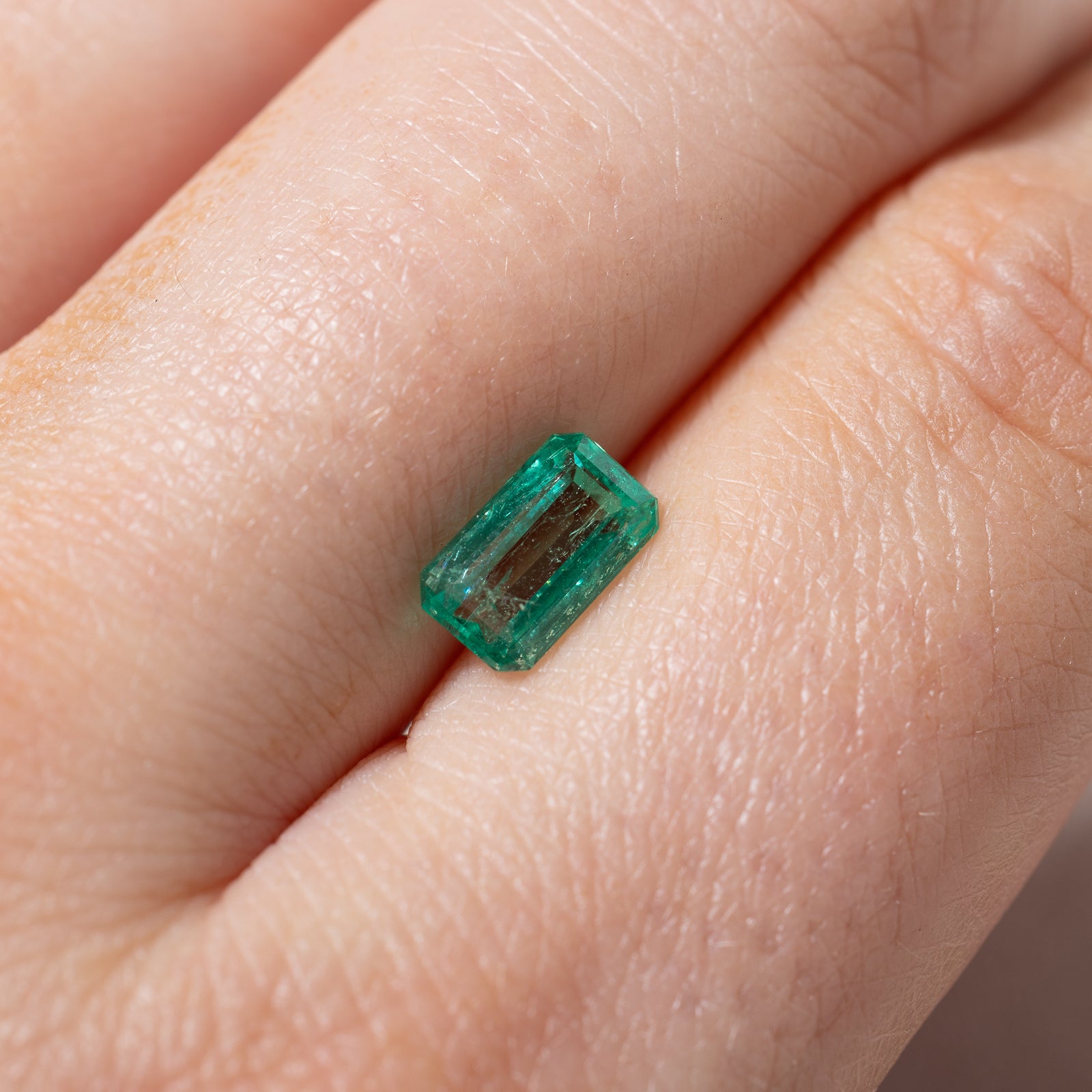 1.24ct Rectangular Step Cut Loose Emerald Gemstone for Jewelry Making - Engagement Rings, Pendants & Earrings | Natural Green Emerald Stone for DIY Crafting