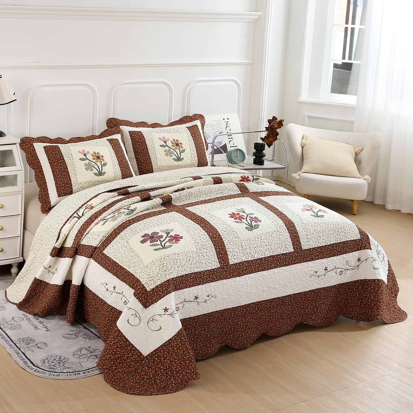 VCTOPS 3-Piece Embroidered Floral Quilted Bedspread Set - 100% Cotton Reversible Patchwork Coverlet with 1 Quilt & 2 Pillow Shams (Coffee, King Size) - Perfect for Master Bedroom, Guest Room & Cozy Farmhouse Decor