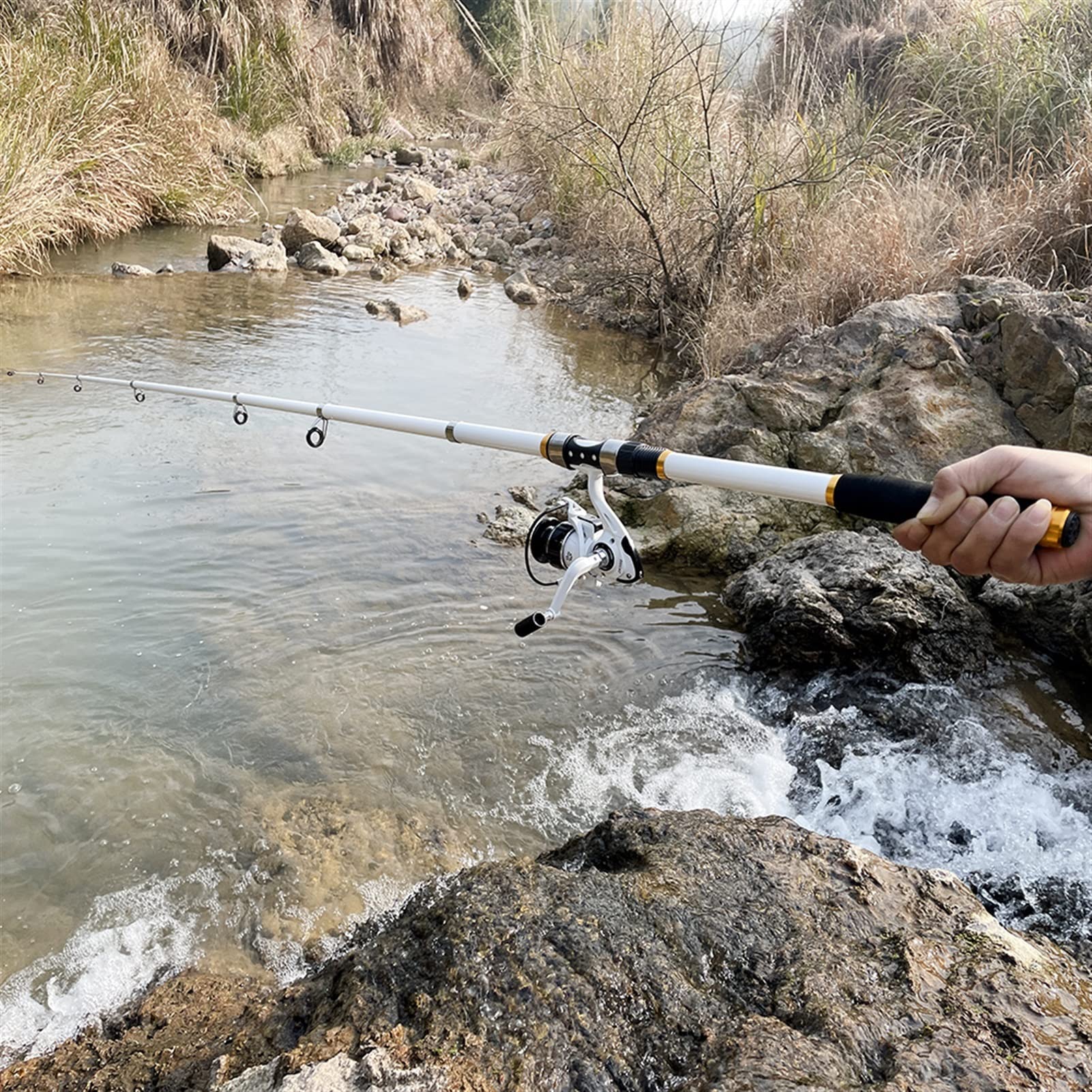 **Carbon Fiber Telescopic Fishing Rod and Reel Combo - Lightweight Spinning Kit for Beginners - Perfect for Freshwater, Saltwater, and Travel Fishing (Red)**