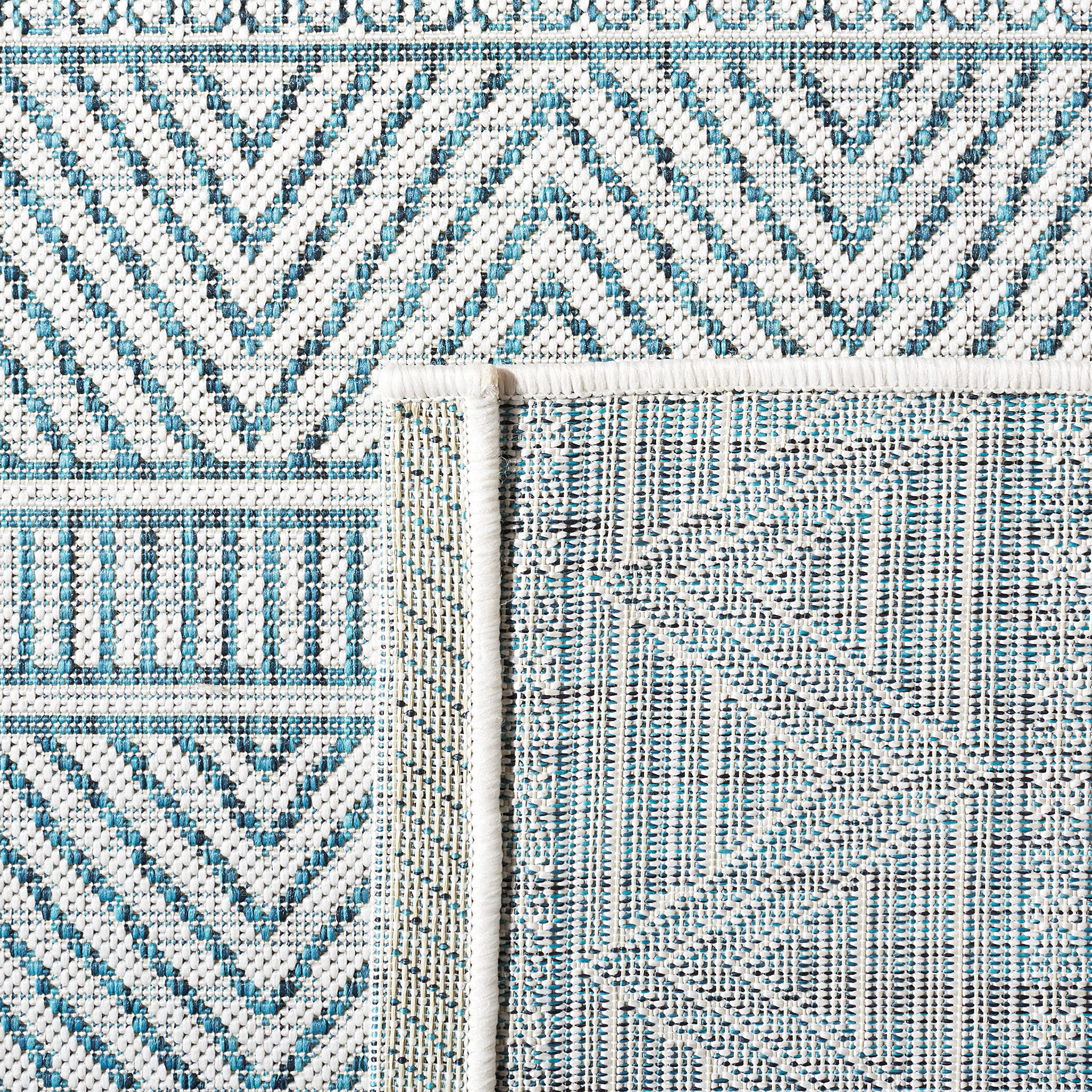 SAFAVIEH Courtyard Collection 6'7