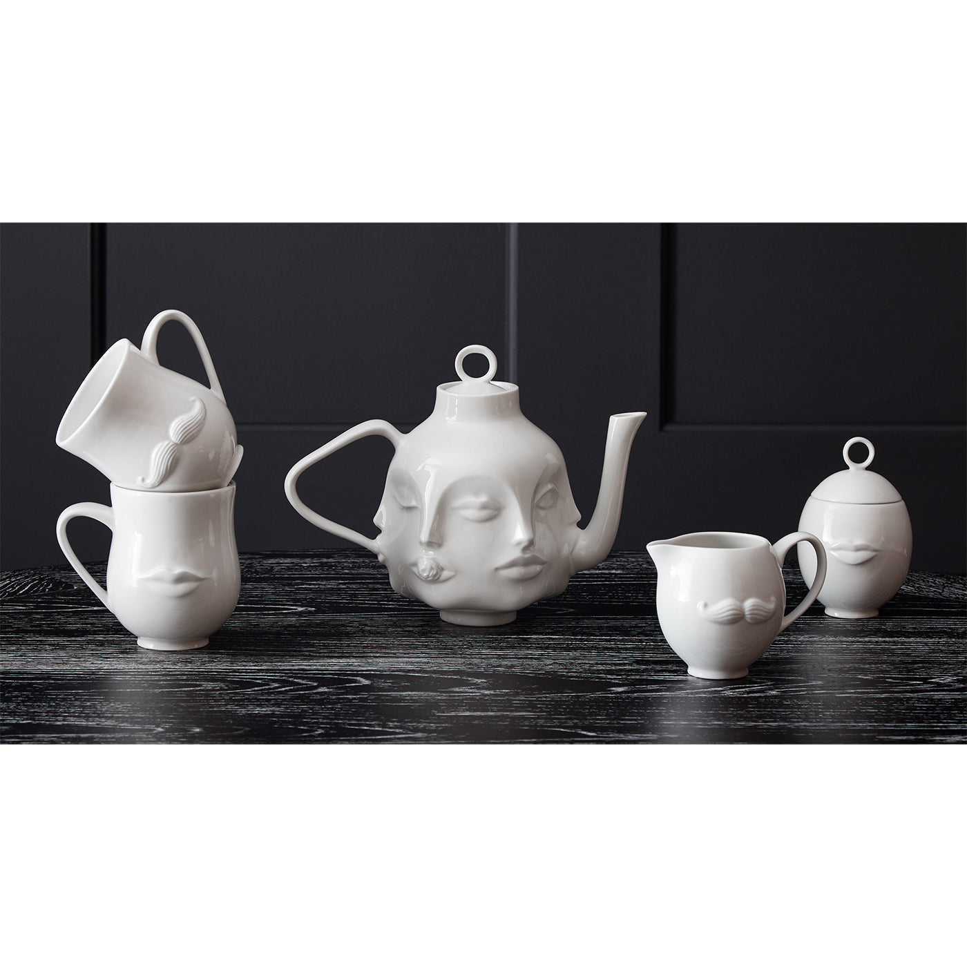 Mr. & Mrs. Muse Coffee Mug - Romantic Couple Gift for Valentine's Day, Anniversary & Wedding - Perfect for Morning Coffee, Tea or Hot Chocolate at Home