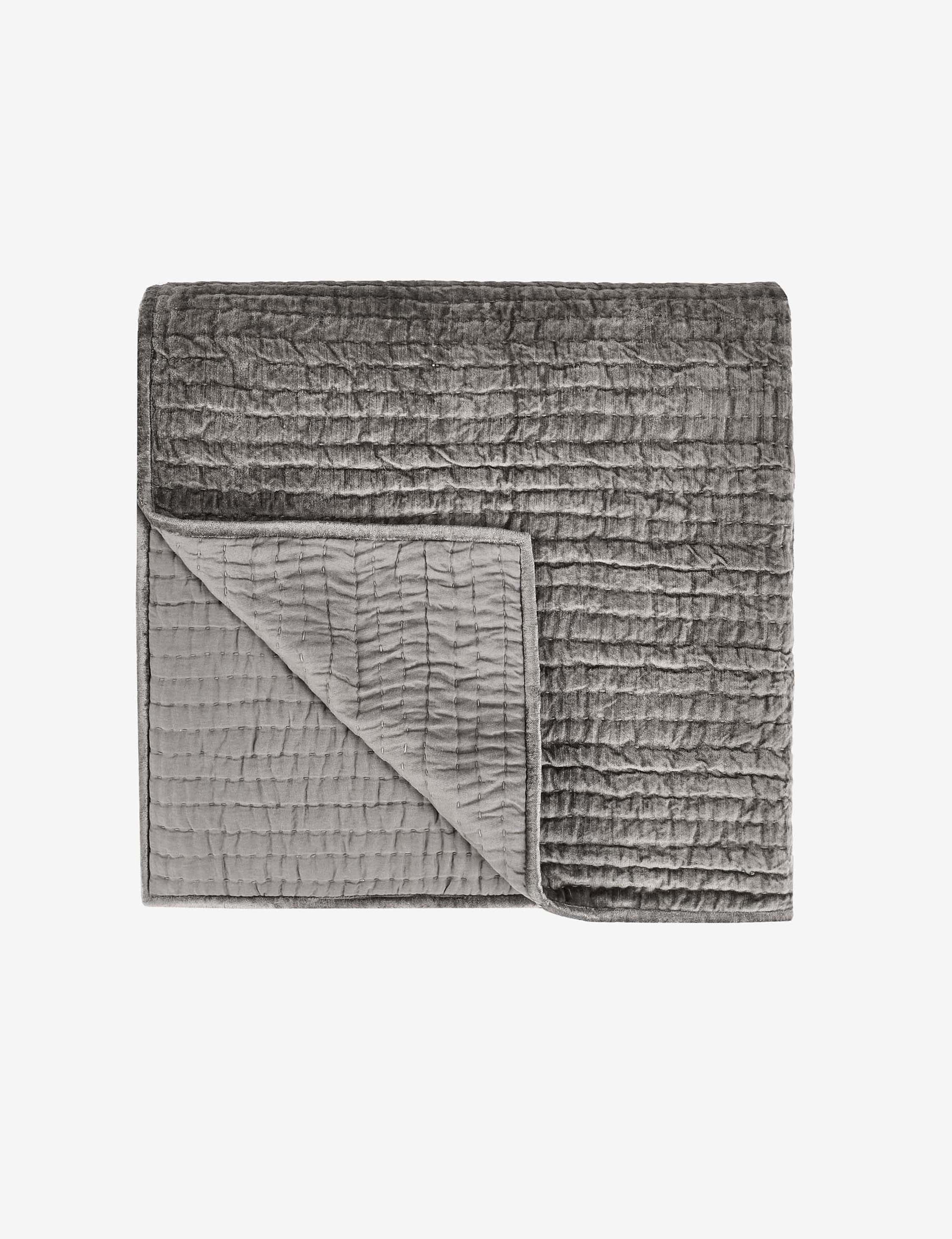 Giulia Quilt Set by Classic Home - Luxurious Bedding for Master Bedroom & Guest Room Decor
