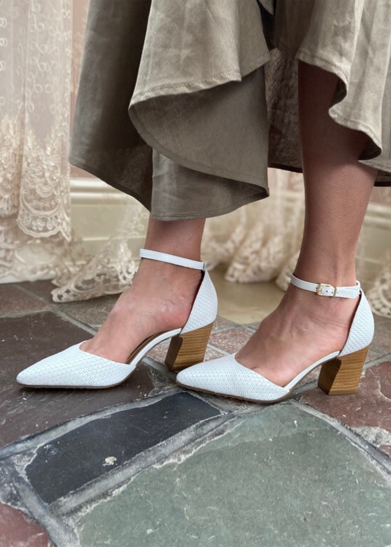 Miracle Woven Block Heels - Comfortable Women's Fashion Shoes for Work, Party & Everyday Wear
