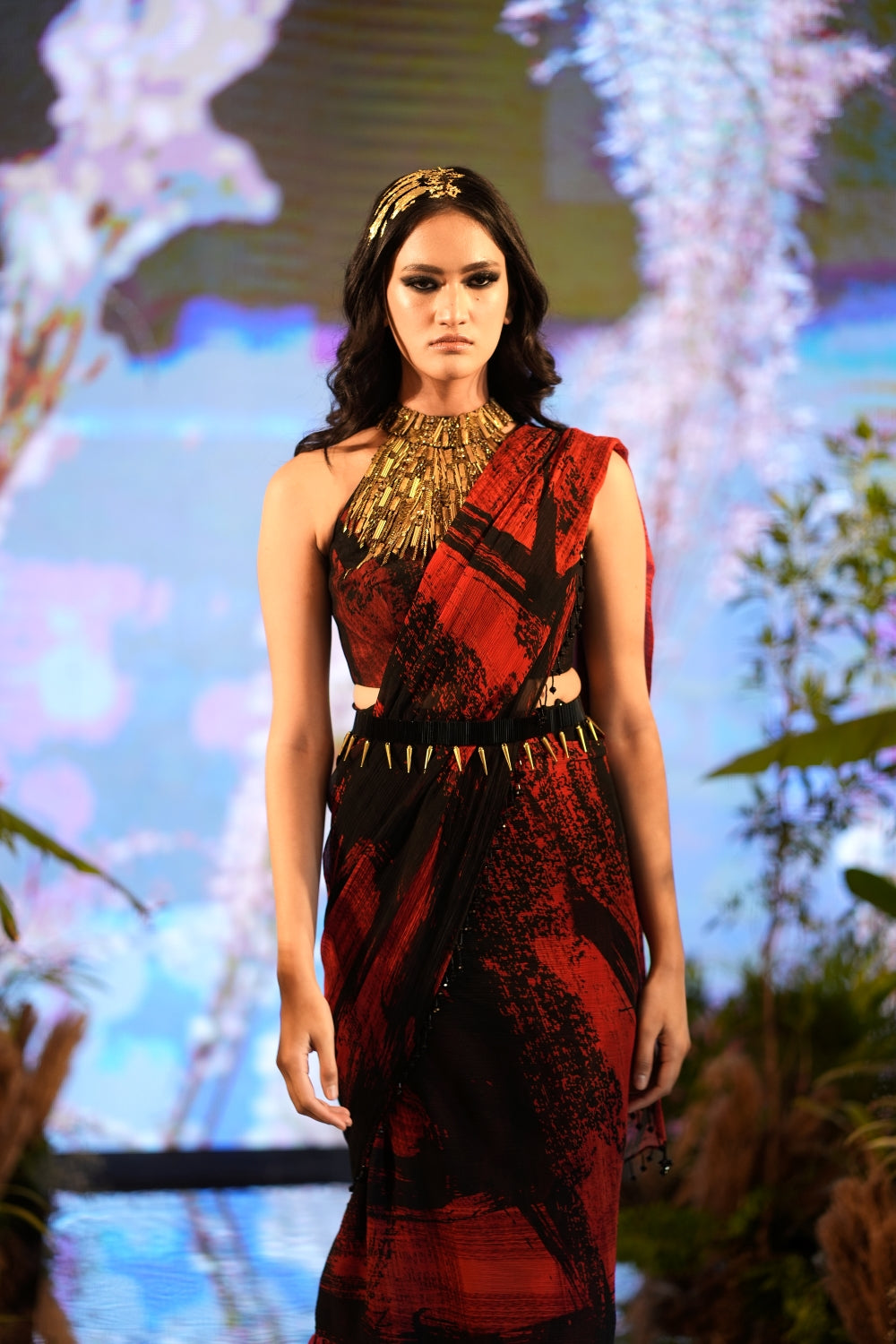 Elegant Red & Black Printed Saree Blouse Belt Set with Metallic Gold Embellishments - Perfect for Indian Weddings, Festivals & Special Occasions
