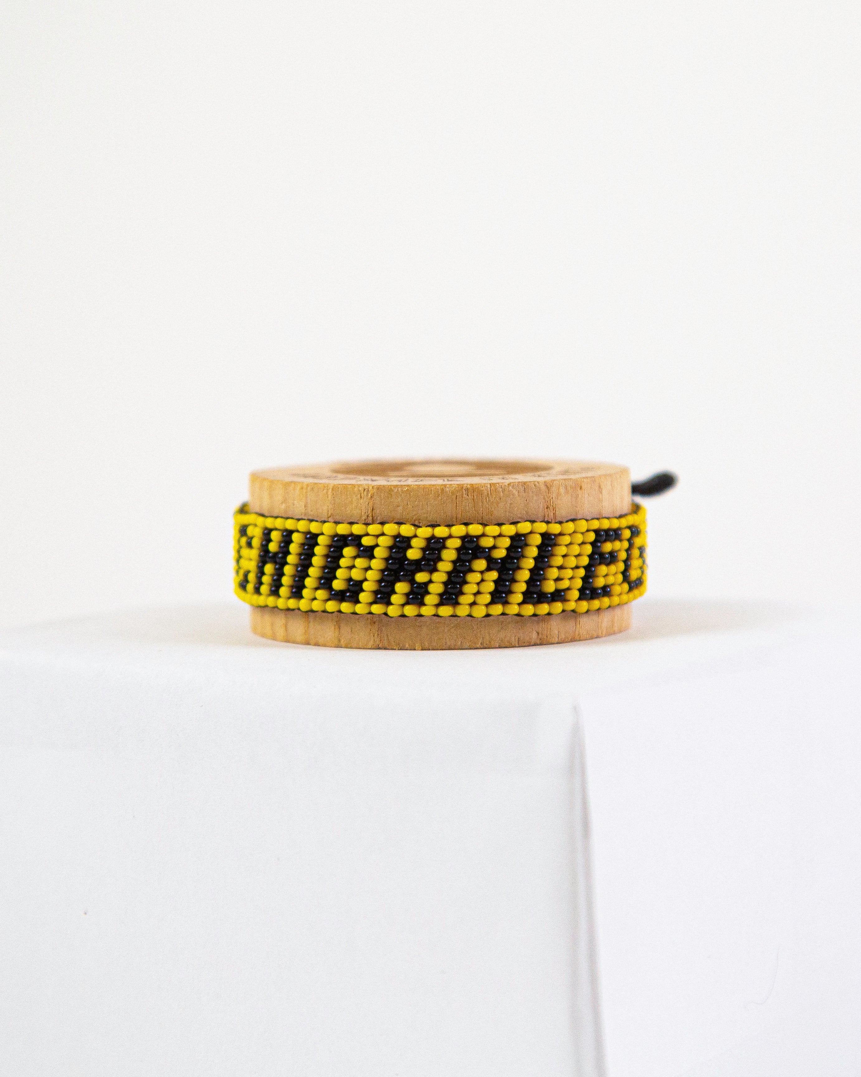 ChicknLegs ArtiKen Bracelet - Handmade Beaded Friendship Bracelet for Women & Men - Perfect for Gifts, Parties, and Everyday Wear