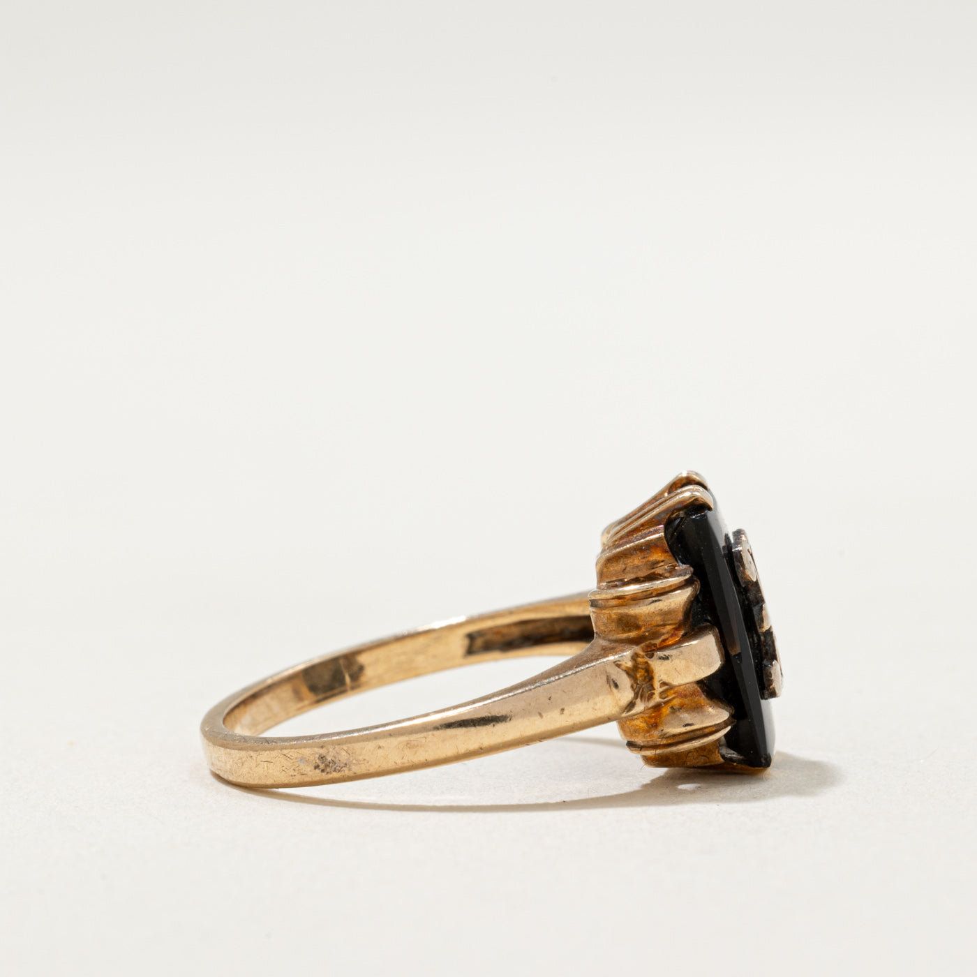 10K Gold Onyx 'D' Initial Ring - 1.20ct Genuine Stone - Size 5.5 - Elegant Personalized Jewelry for Women - Perfect Gift for Birthday, Anniversary & Special Occasions