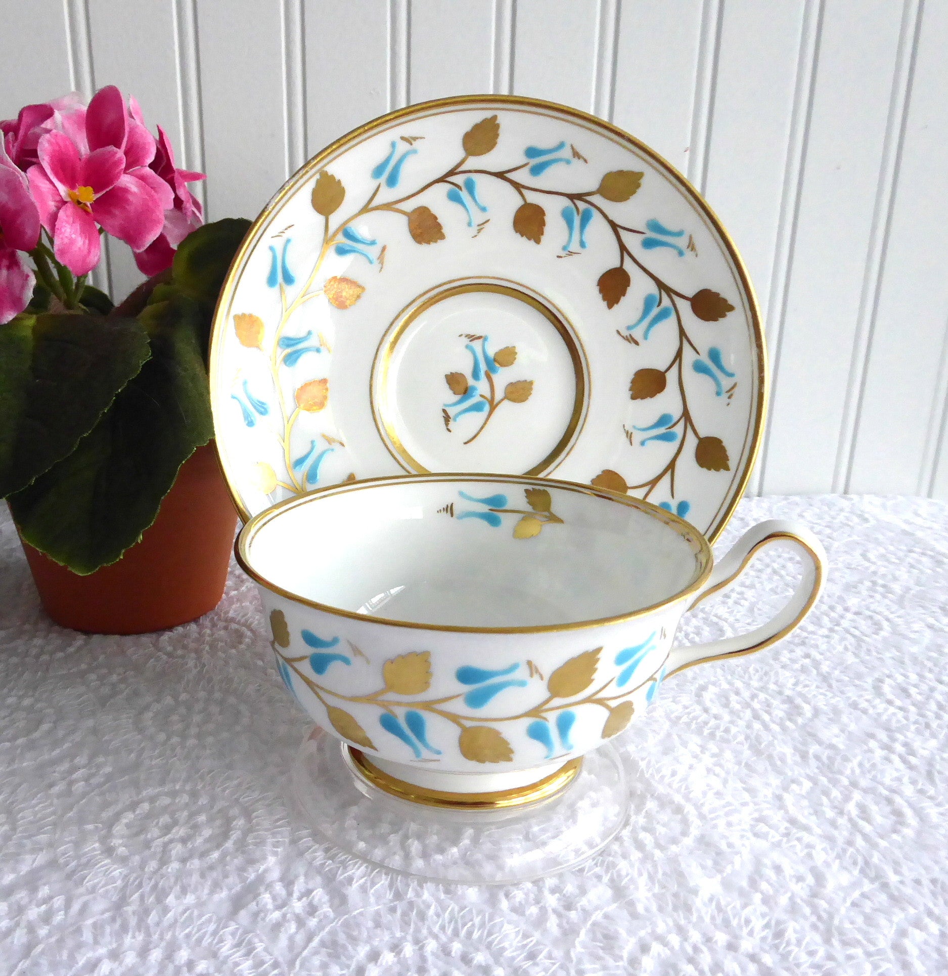 Vintage Royal Chelsea England Hand Painted Gold Leaf Aqua Cup and Saucer Set - 1950s Fine China Tea Set for Afternoon Tea, Collectible Antique Tableware