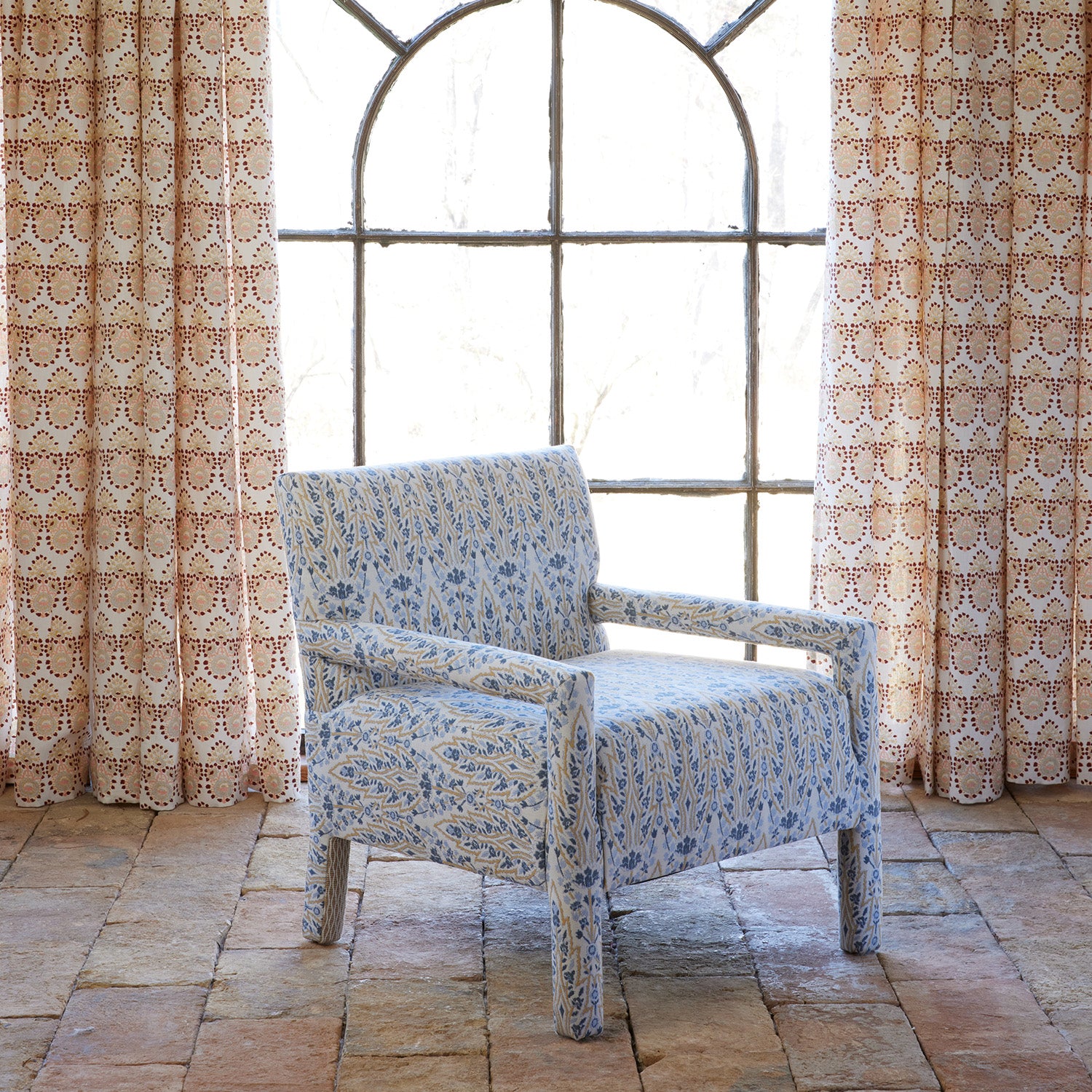 Square Chair in Marmar Marigold and Natesh Sand - Modern Accent Chair for Living Room, Bedroom & Office - Comfortable Mid-Century Style Seating Furniture for Home Decor