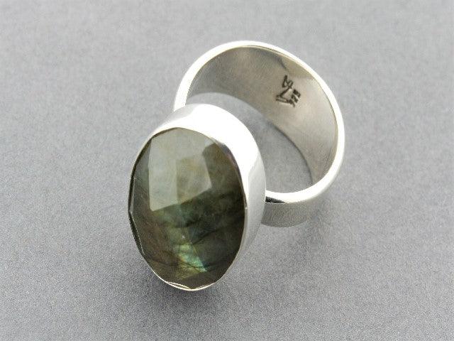 Labradorite Rose Cut Adjustable Ring for Women – Elegant Boho Jewelry for Everyday Wear & Special Occasions