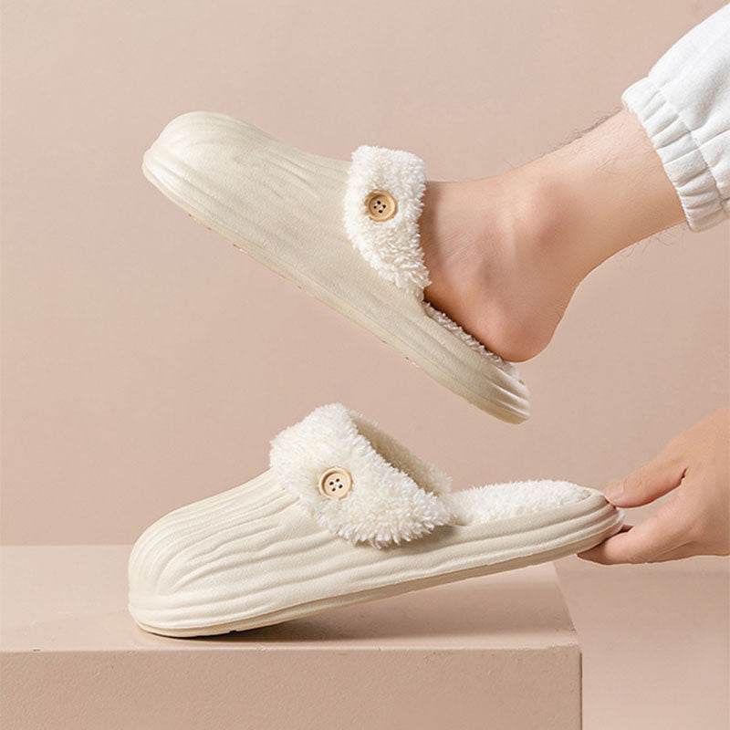 CozySwap: Warm & Comfortable Indoor Outdoor Slippers with Removable Fur Lining - Perfect for Home, Garden, and Travel Use