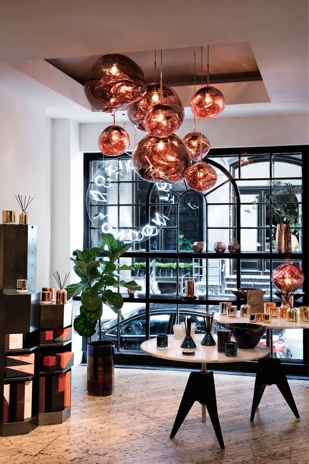 Modern Lava Pendant Lamp - Stylish Volcanic Glass Ceiling Light Fixture for Living Room, Bedroom & Dining Room Decor