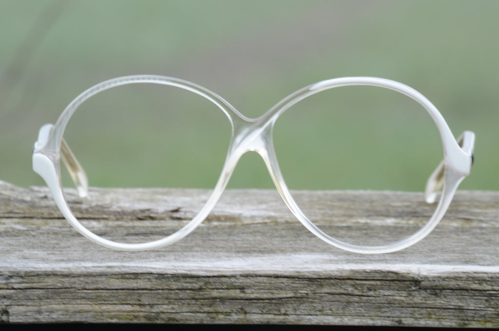 Oliver Goldsmith Zig Zag Sunglasses - Vintage-Inspired Cat Eye Frames with UV Protection - Perfect for Beach, Driving & Outdoor Activities
