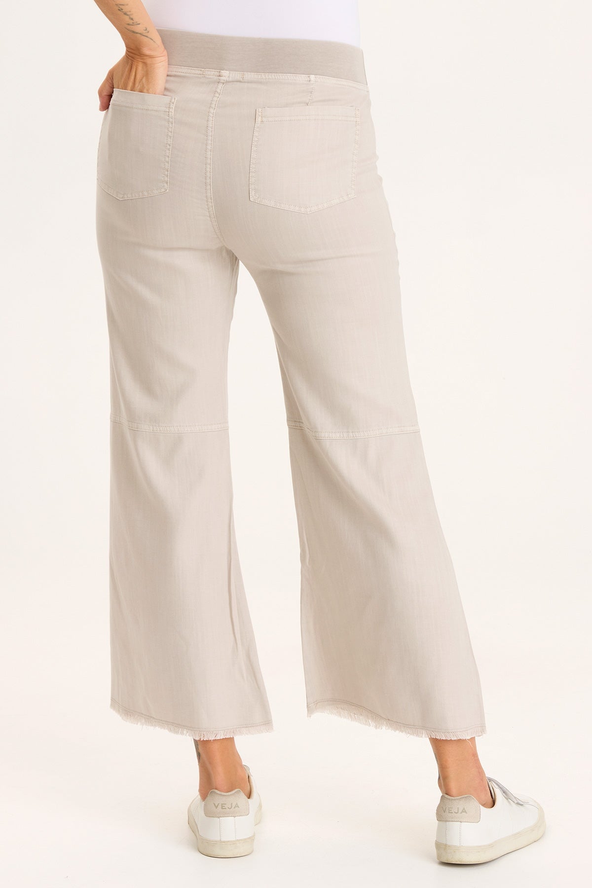 Hydra Flare Pant - High Waisted Flared Yoga Pants for Women, Stretchy & Comfortable Workout Leggings - Perfect for Yoga, Gym, Running & Lounge Wear