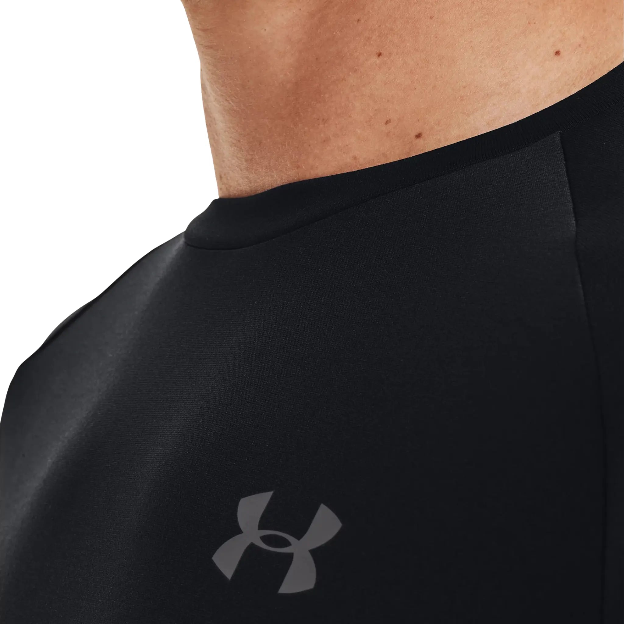 Under Armour UA Tech 2.0 Men's Performance T-Shirt - Moisture Wicking, Breathable Workout Shirt for Gym, Running & Training - Black