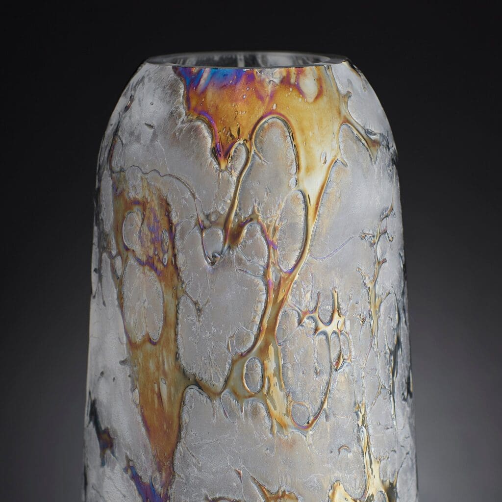 Cyan Design 10890 Moonscape Vase - Iridescent Glass Vase for Home Decor, Medium Size - Perfect for Living Room, Wedding Centerpiece & Boho Decor