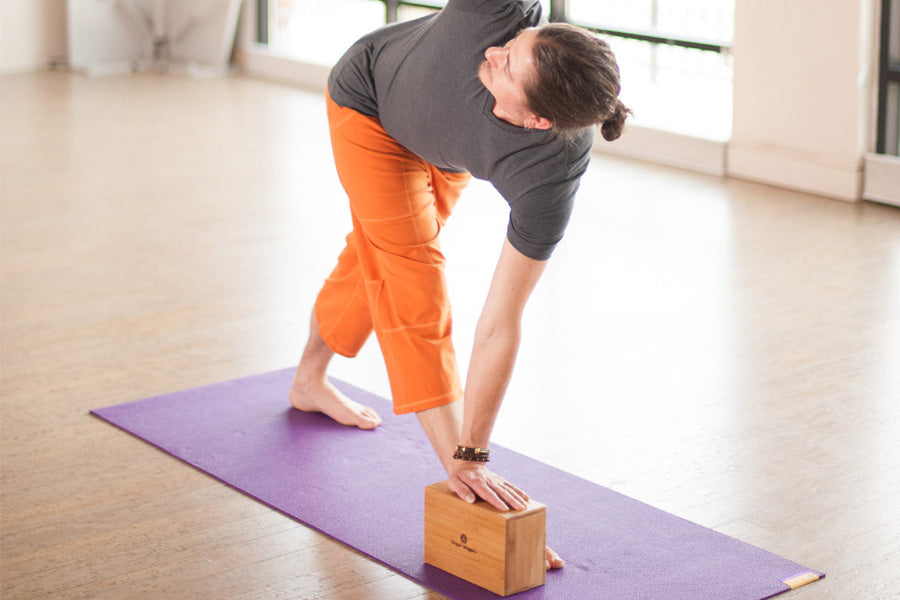 Eco-Friendly Bamboo Yoga Block for Stability & Support - Perfect for Yoga, Pilates & Meditation at Home or Studio