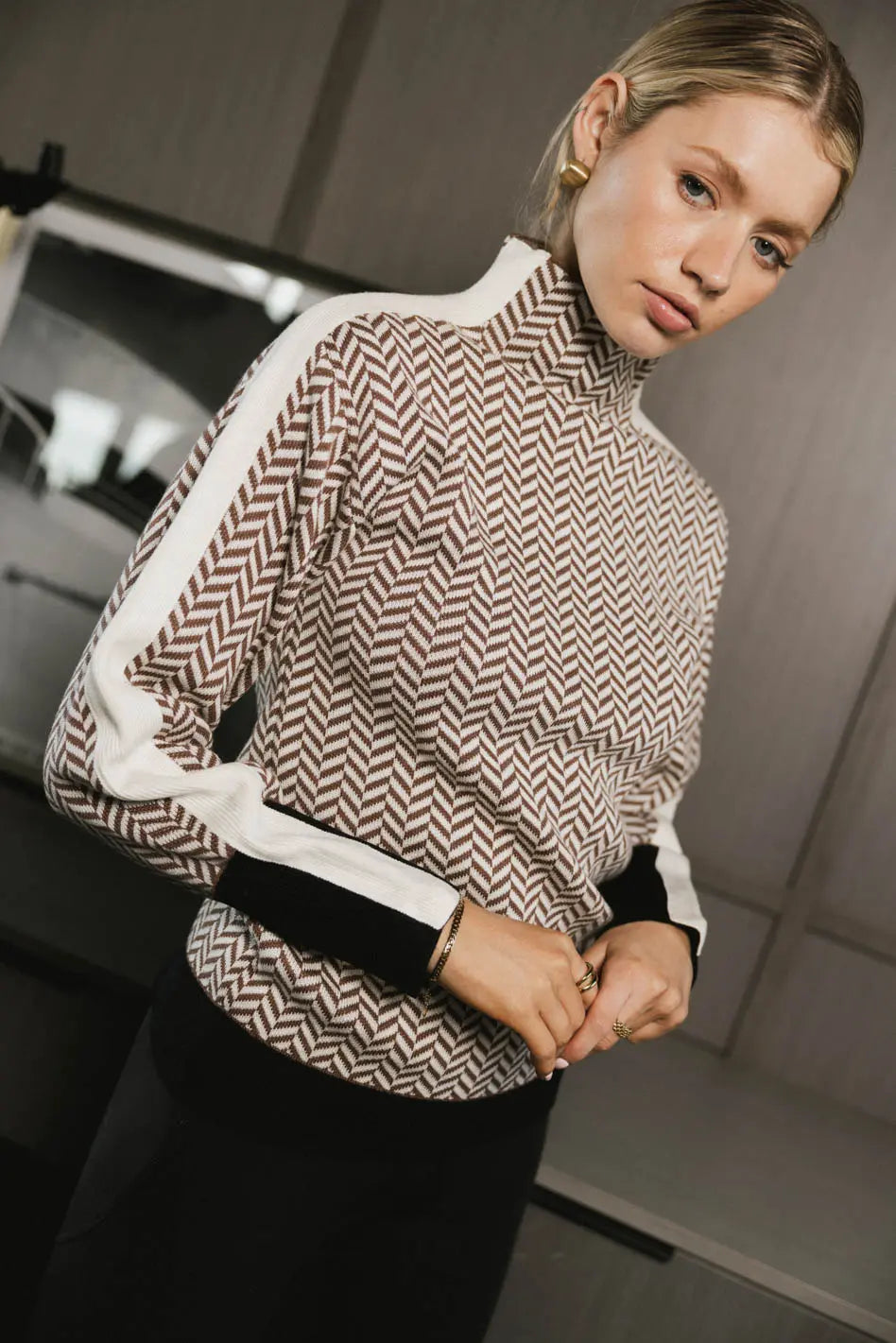 Fér Böhme Herringbone Sweater for Women - Cozy Knit Pullover with Classic Herringbone Pattern | Perfect for Fall & Winter Outfits, Office Wear, and Casual Weekends