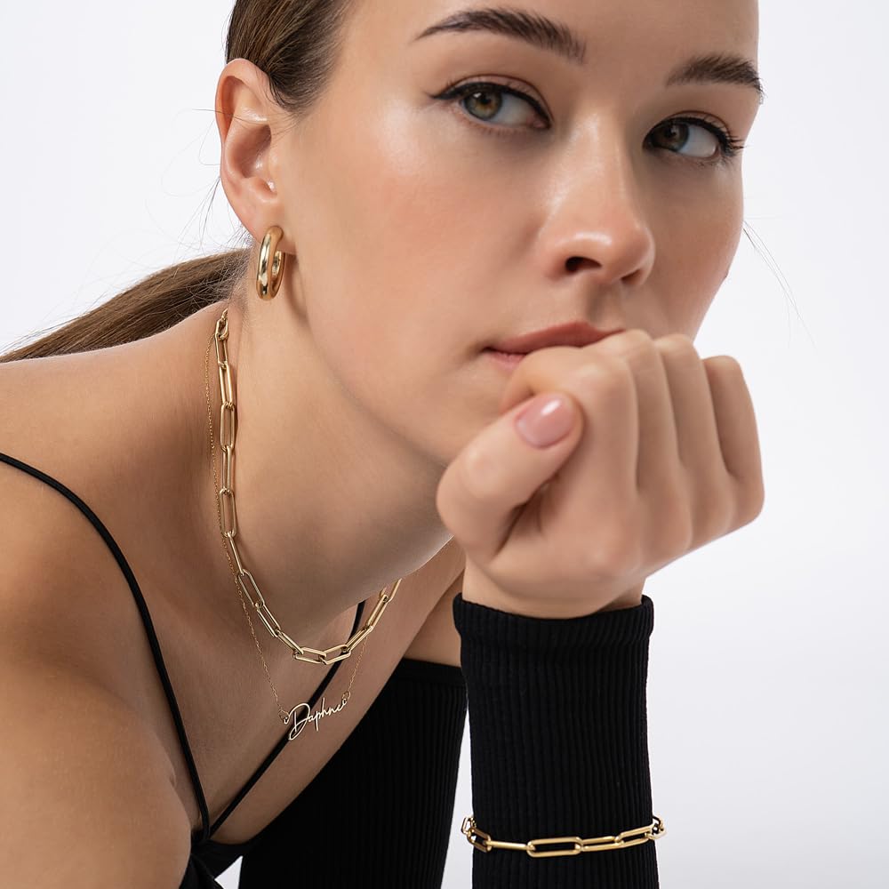 OAK & LUNA Personalized Belle Custom Name Necklace - Elegant Gold/Silver Nameplate Jewelry Gift for Women, Birthday, Anniversary, Valentine's Day - Perfect for Everyday Wear, Date Nights & Special Occasions