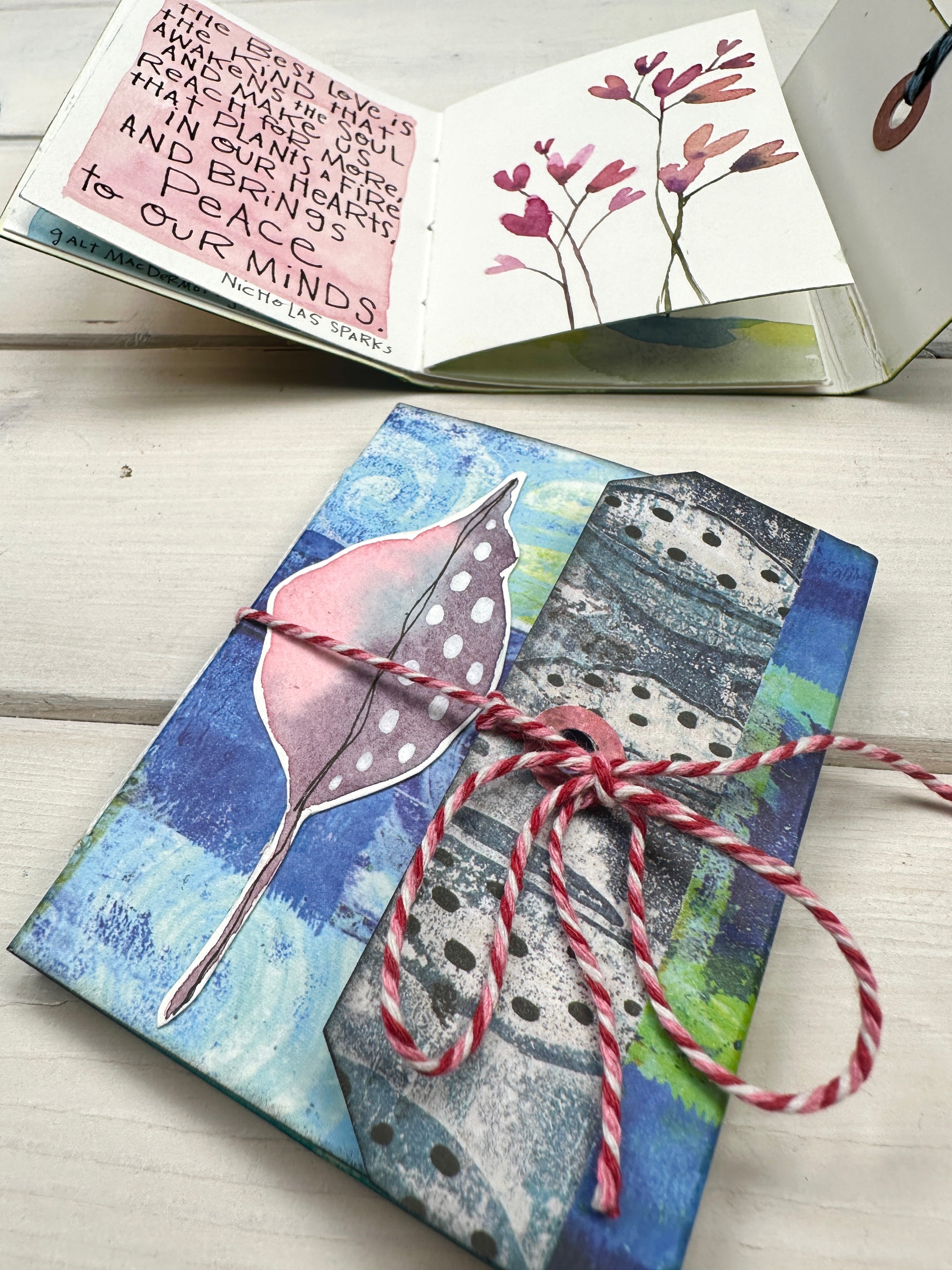 Handmade Painted Paper Origami Potpourri Sachet - 4541 - Elegant Home Decor for Aromatherapy, Gift Wrapping & Wedding Favors