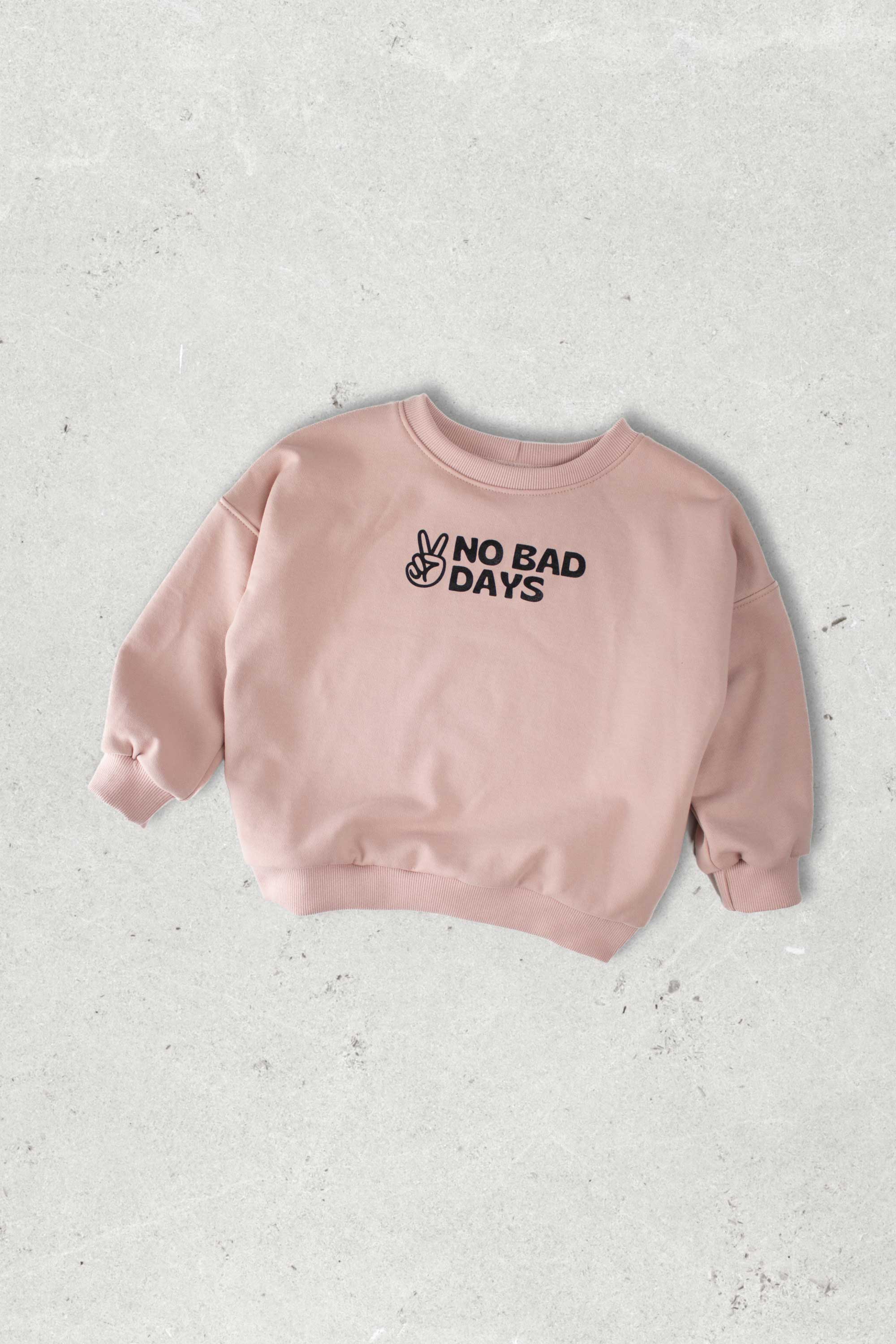 No Bad Days Crew Neck T-Shirt (Pink Lemonade) - Comfortable Casual Wear for Everyday Outings & Relaxation