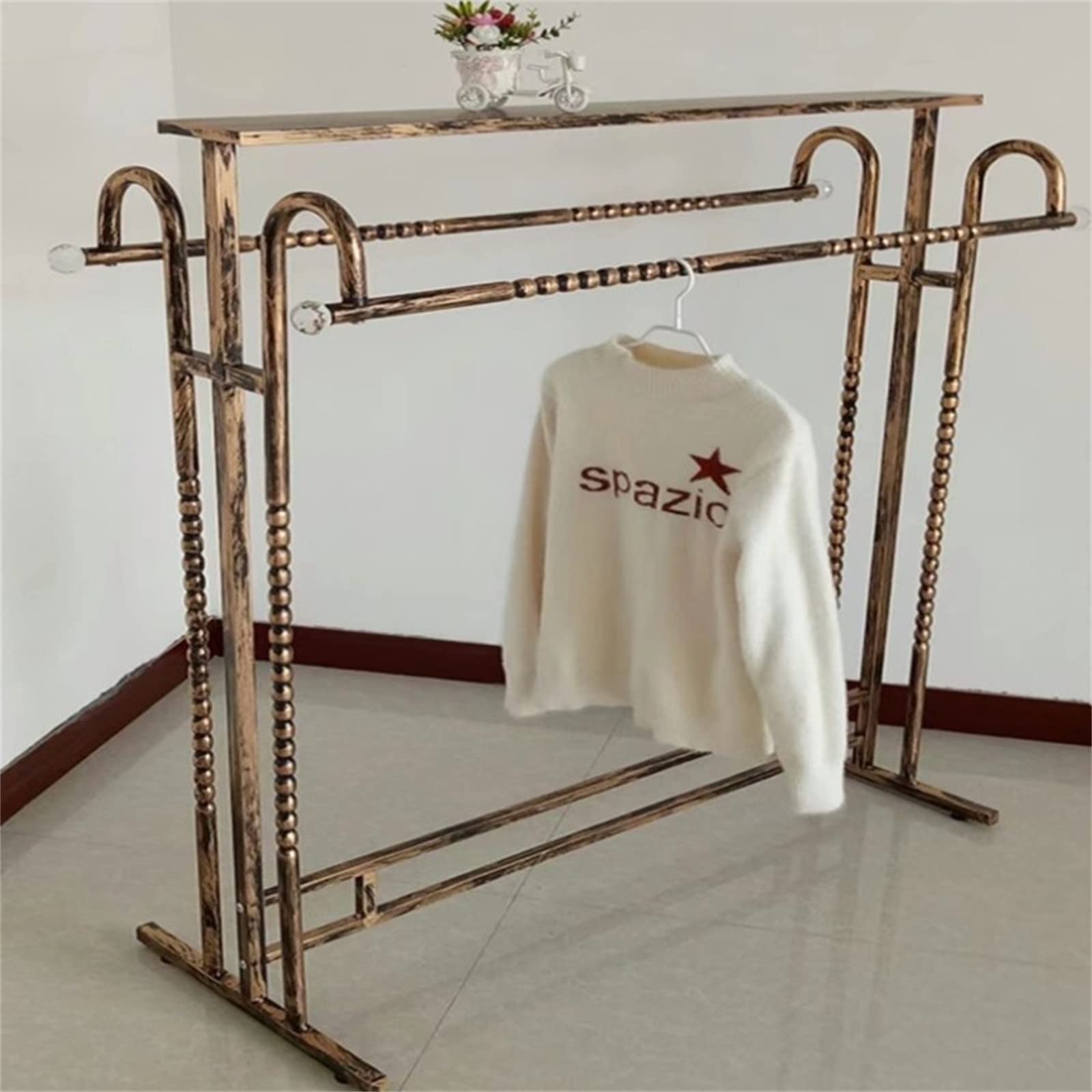 Garment Rack Clothing Store Display - Heavy Duty Parallel Bar Floor Hanger with Double Row for Retail Boutique (Gold, 135x50x120cm) - Perfect for Clothing Stores, Boutiques, and Home Organization