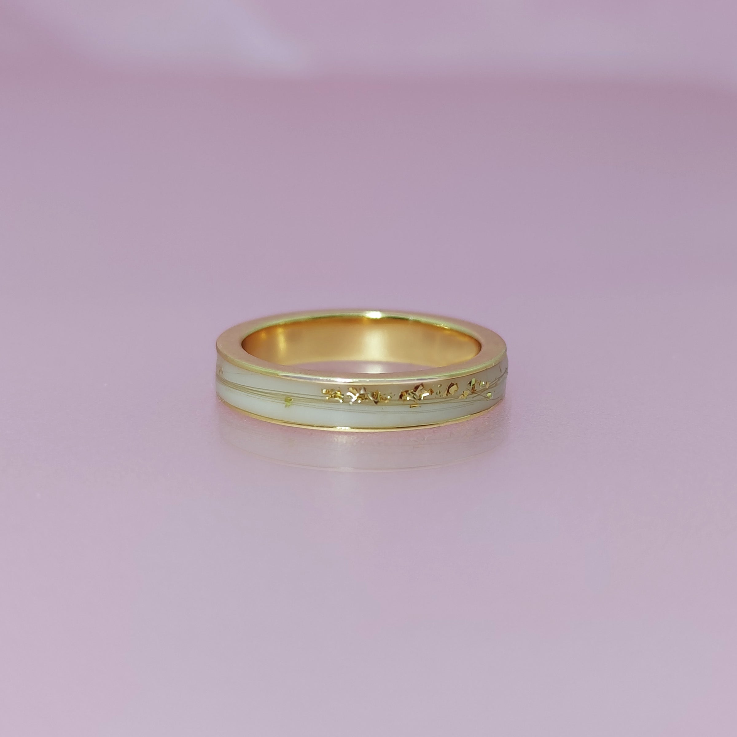 Eternal Bond Solid Gold Men's Ring 4mm Width - Perfect for Engraving Baby Hair & Breastmilk Keepsakes - Ideal for Fathers, New Dads & Cherished Memories