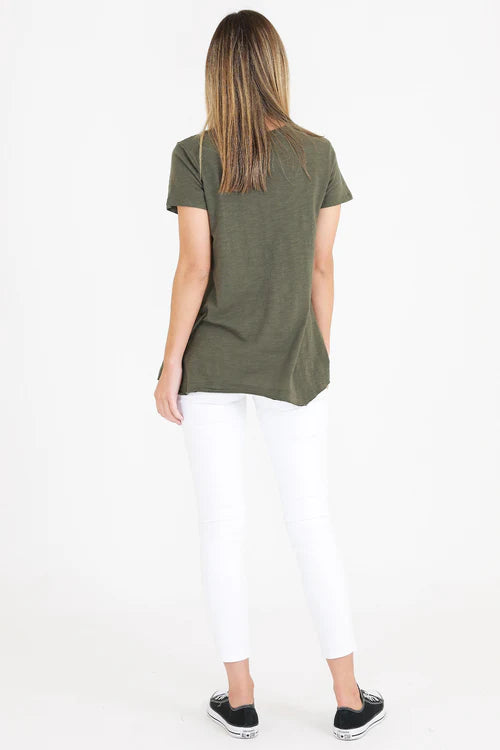 Thornton Tee - Soft Cotton Men's T-Shirt in Khaki | Casual Wear, Street Style & Everyday Comfort