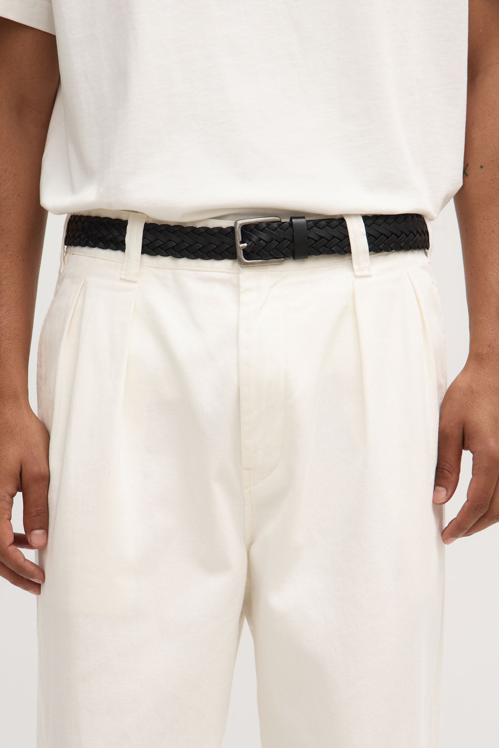 Stylish Men's Braided Leather Belt - Durable & Adjustable for Casual & Formal Wear - Perfect for Office, Wedding & Everyday Use