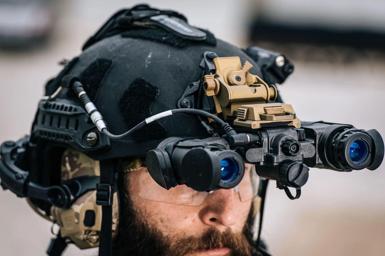 L3Harris BNVD 1531 Gen 3 Night Vision Goggles - White Phosphor 2700 FOM with IR Illuminator for Military, Hunting & Tactical Operations