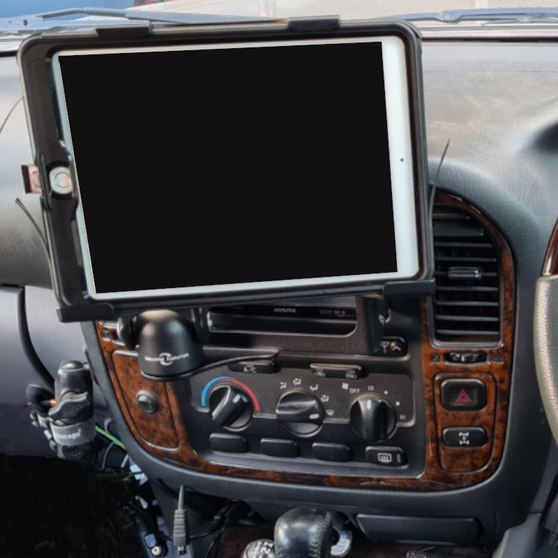 Industrial Evolution InDash Mount for Toyota LandCruiser 105 (2000-2005) - Secure Car Phone Holder for GPS & Navigation - Perfect for Off-Road Adventures & Daily Commutes
