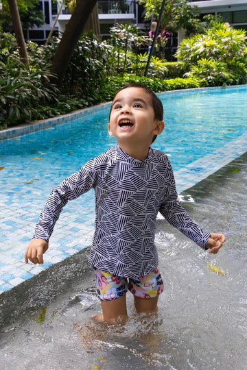 Echo Kids Unisex Reversible Swim Shorts - Quick Dry, Comfortable Swimwear for Boys & Girls - Tile & Flip Flop Print - Perfect for Beach, Pool & Summer Water Activities