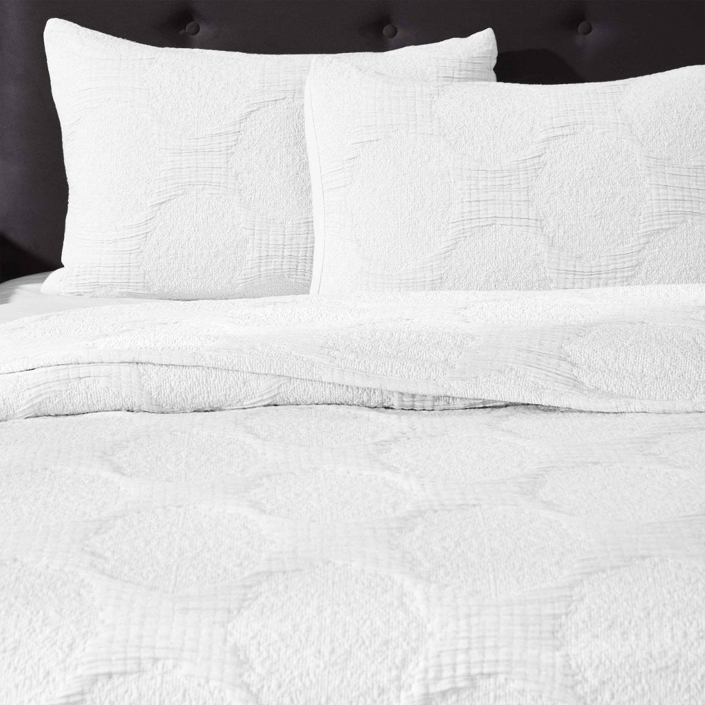 Tanta Cotton Medium Weight Crinkle Woven Coverlet - Soft & Breathable Bedspread for All Seasons | Perfect for Bedroom Decor, Guest Rooms & Cozy Home Styling