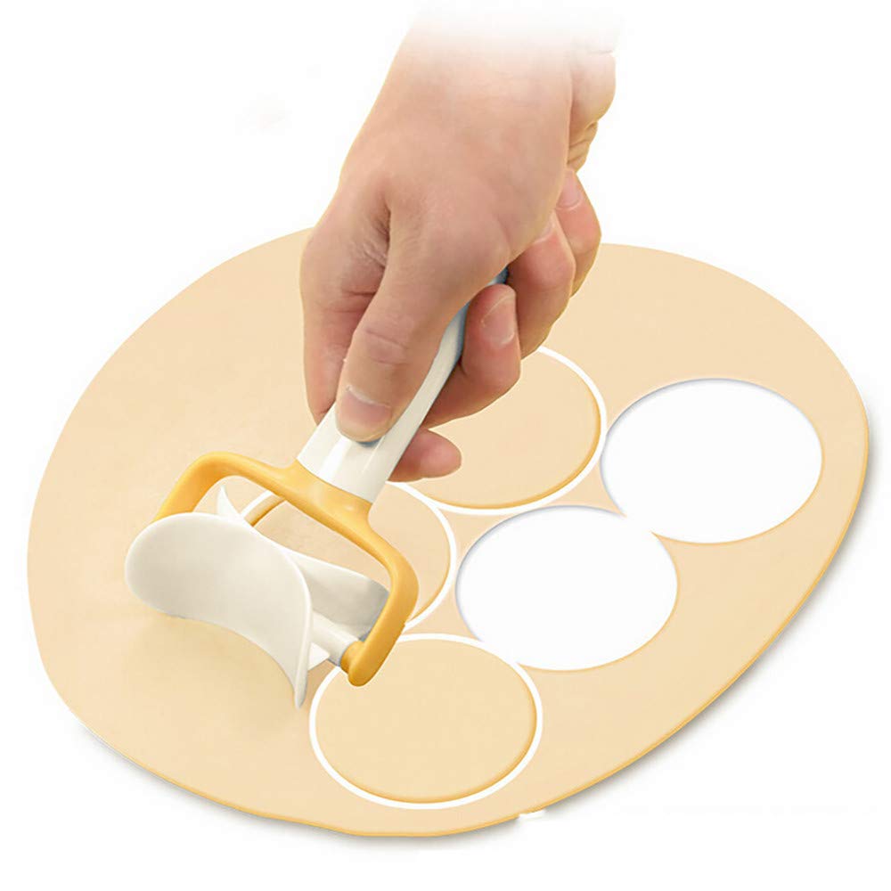 Stainless Steel Dough Cutter - Round Rolling Cookie Blade for Baking, Pastry & Pizza Making - Perfect for Kitchen, Dining & Bar (Yellow, One Size) - Ideal for Homemade Cookies, Pies & Crafting Perfect Dough Shapes