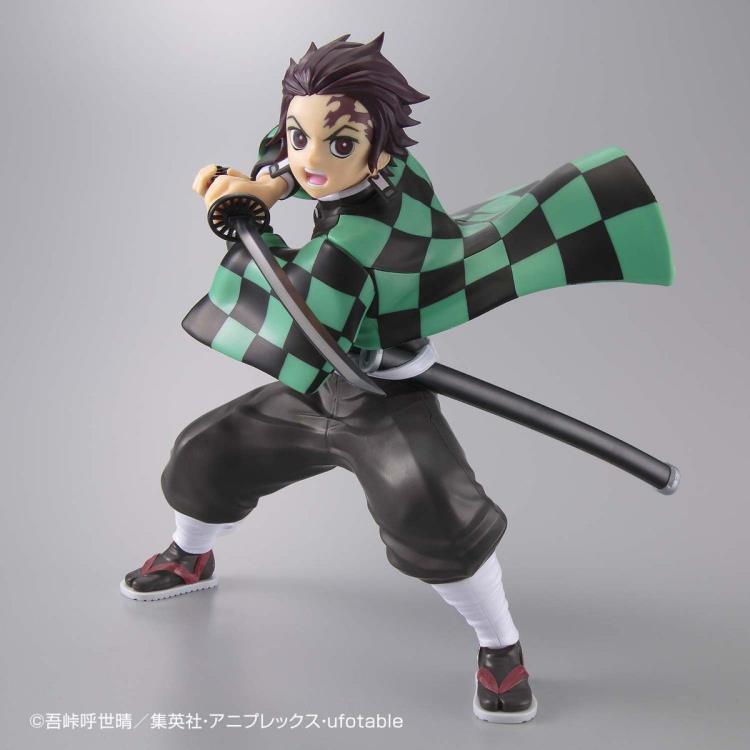Bandai Demon Slayer Kimetsu no Yaiba Tanjiro Kamado Action Figure Model Kit - Anime Collectible for Display & Cosplay Props