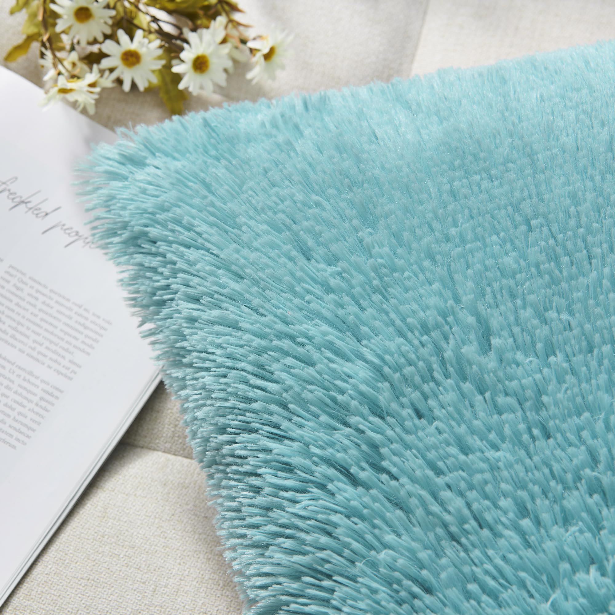 NordECO HOME Luxury Soft Faux Fur Fleece Pillow Covers 20x20 Inches - 2 Pack Teal Green Decorative Throw Pillow Cases (No Insert Included) for Sofa, Bed, Couch & Home Decor