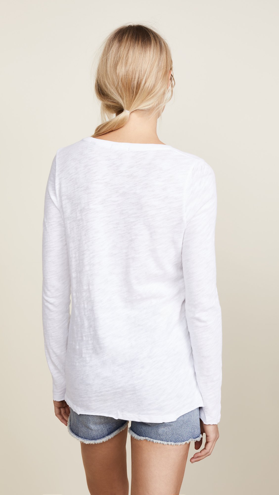 Women's Distressed Long Sleeve Vintage Washed T-Shirt - White XL | Casual Streetwear, Layering Essential for Fall & Winter Fashion