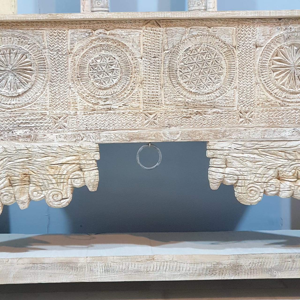 Handmade Carved Solid Hardwood Console Table 152x45x92cm Whitewashed - Entryway Sofa Table, Hallway Furniture, Farmhouse Living Room Decor
