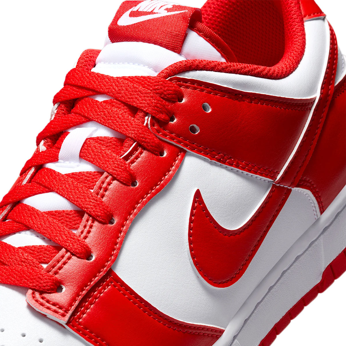 Nike Dunk Low Retro 'University Red' Sneakers - Men's Basketball Shoes for Casual Wear & Street Style
