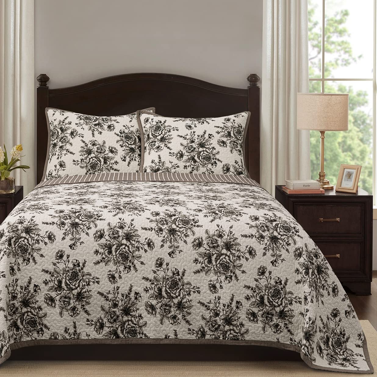 HiEnd Accents Lyla 3-Piece Reversible Floral Cotton Quilt Set with Pillow Shams - Super Queen Size, Luxury Farmhouse Bedding for Romantic Bedroom Decor | Perfect for Master Bedrooms, Guest Rooms & Cozy Farmhouse Styling