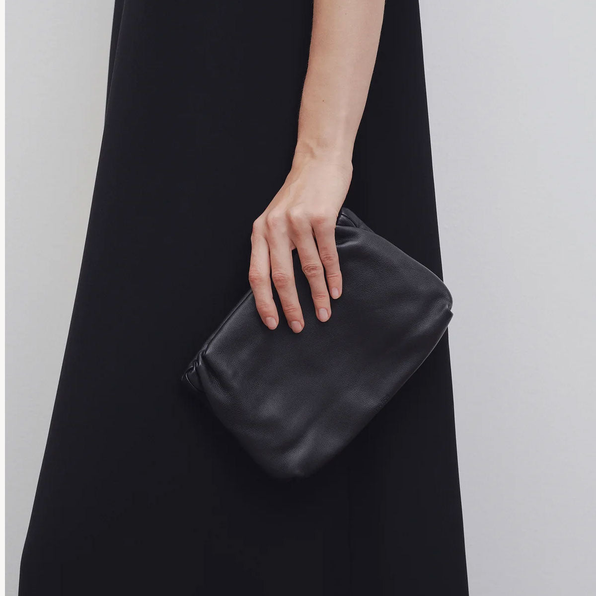 Premium Grain Leather Shoulder Bag for Women - Stylish & Durable Crossbody Purse - Perfect for Work, Travel & Everyday Use (Black)