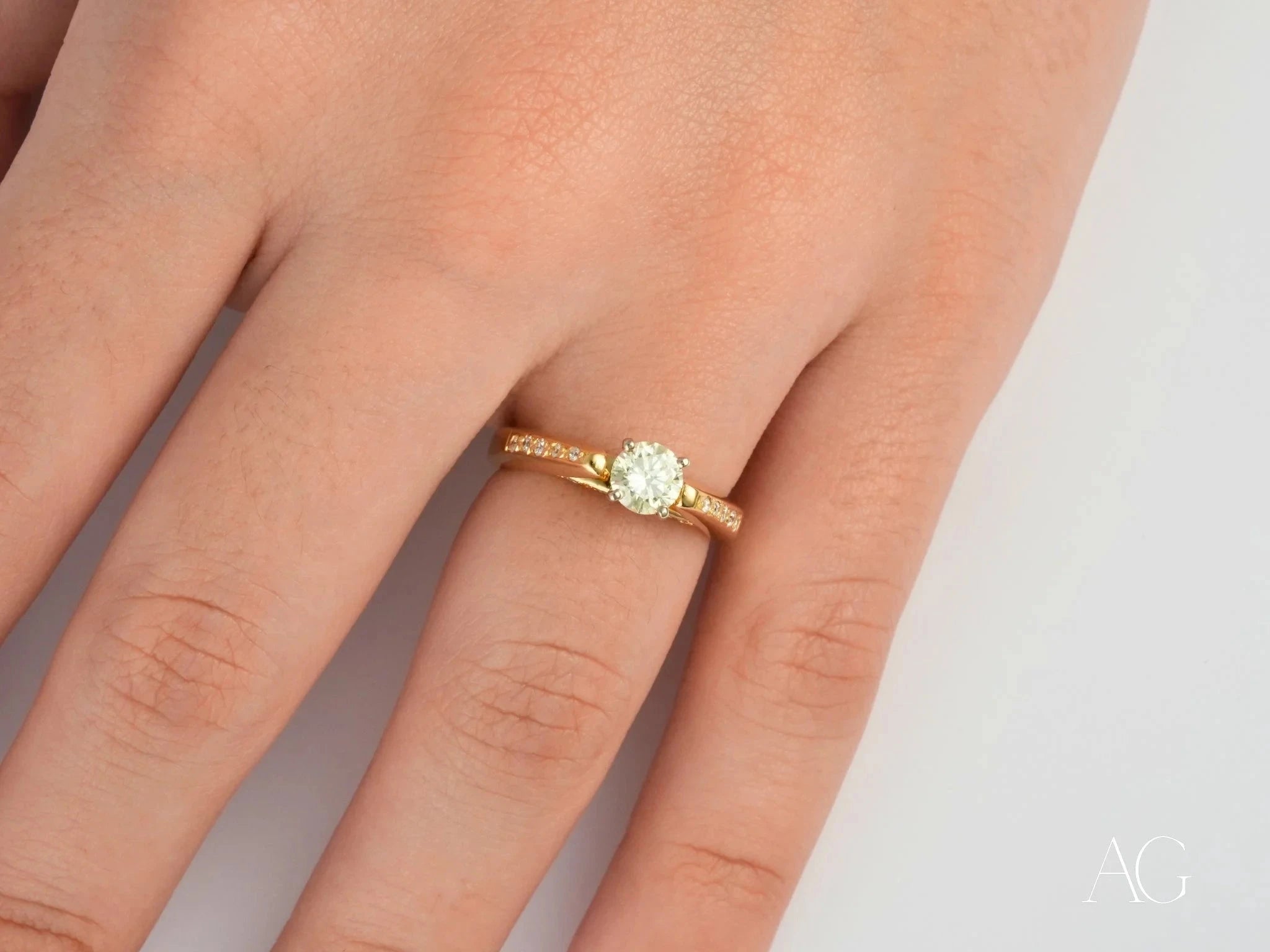 Embrace of Light Engagement Ring - Elegant Solitaire Diamond Ring for Women, 14K White Gold Wedding Band, Perfect for Proposals, Anniversaries & Romantic Occasions