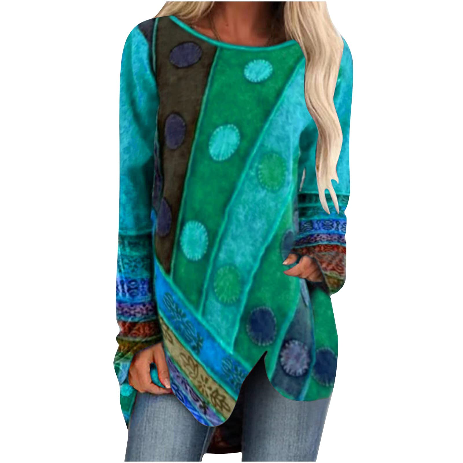 Bidobibo Women's Plus Size Long Sleeve Christmas Graphic T-Shirt - Crewneck Sweatshirt Top for Casual Wear, Holiday Outfits & Pairing with Leggings