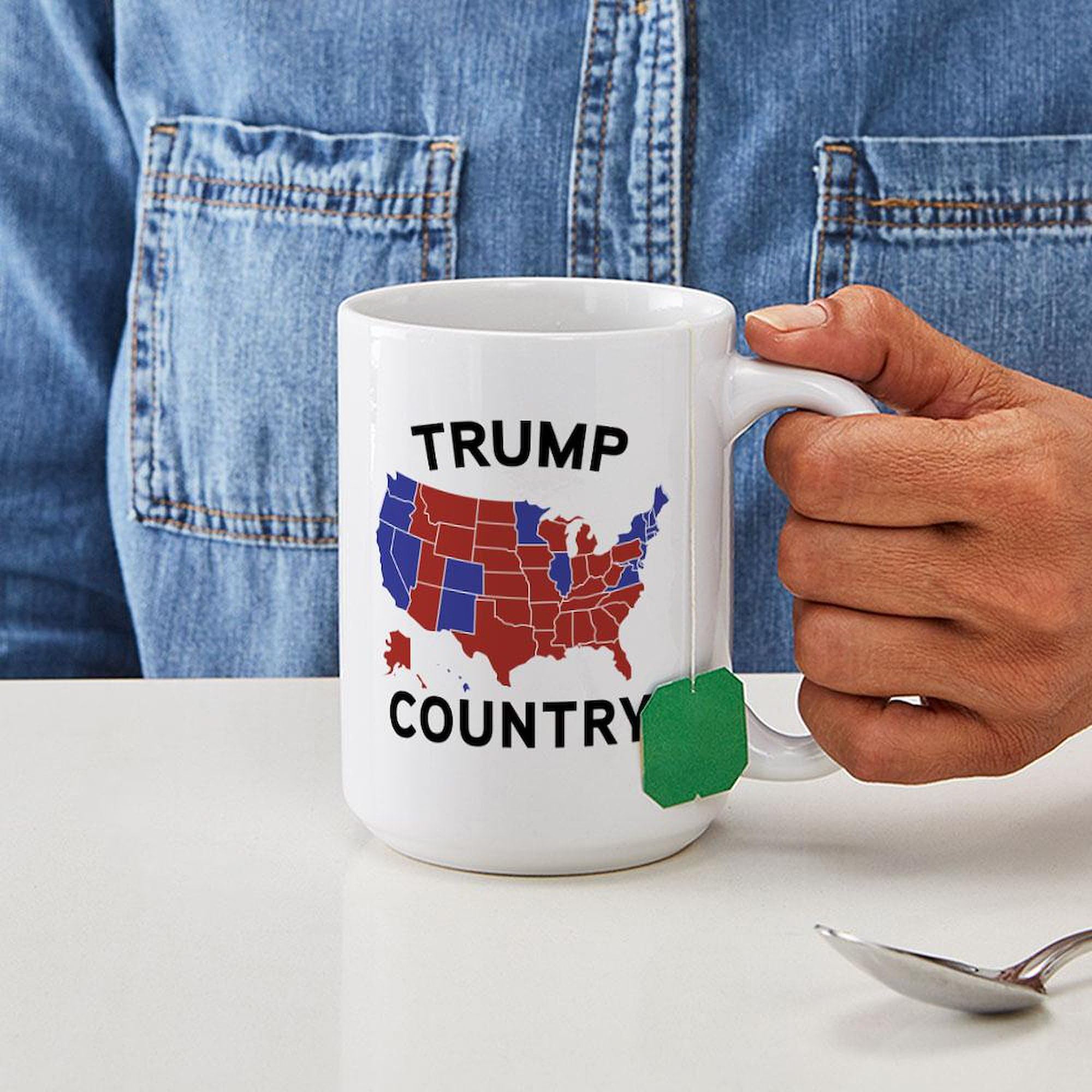 Trump Country Mug 15 oz (444 ml) - Ceramic Coffee Cup with Handle - Perfect for Tea, Coffee & Hot Drinks at Home, Office or Gifts