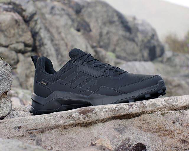 Adidas Men's Phosphere Running Shoes - Lightweight & Breathable for Jogging, Training & Gym Workouts - Perfect for Road Running, Trail & Outdoor Sports