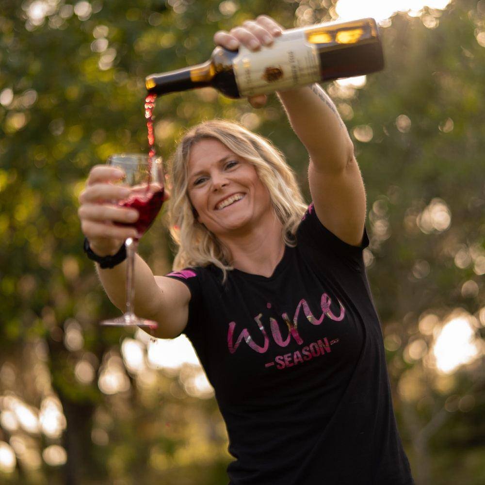 Realtree Xtra Women's Wine Season T-Shirt - Black Camo Hunting Shirt for Outdoor Adventures & Casual Wear