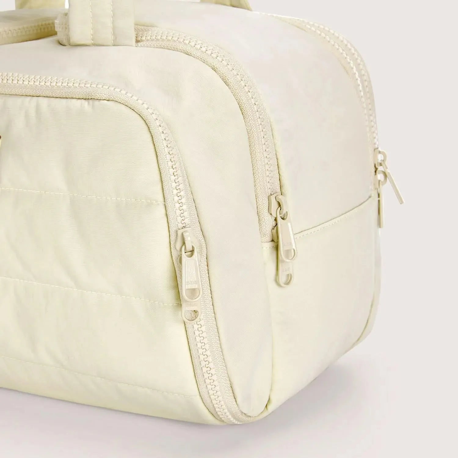 Premium Hanging Toiletry Bag for Travel - Waterproof Cosmetic Organizer with Multiple Pockets - Perfect for Camping, Gym, and Business Trips