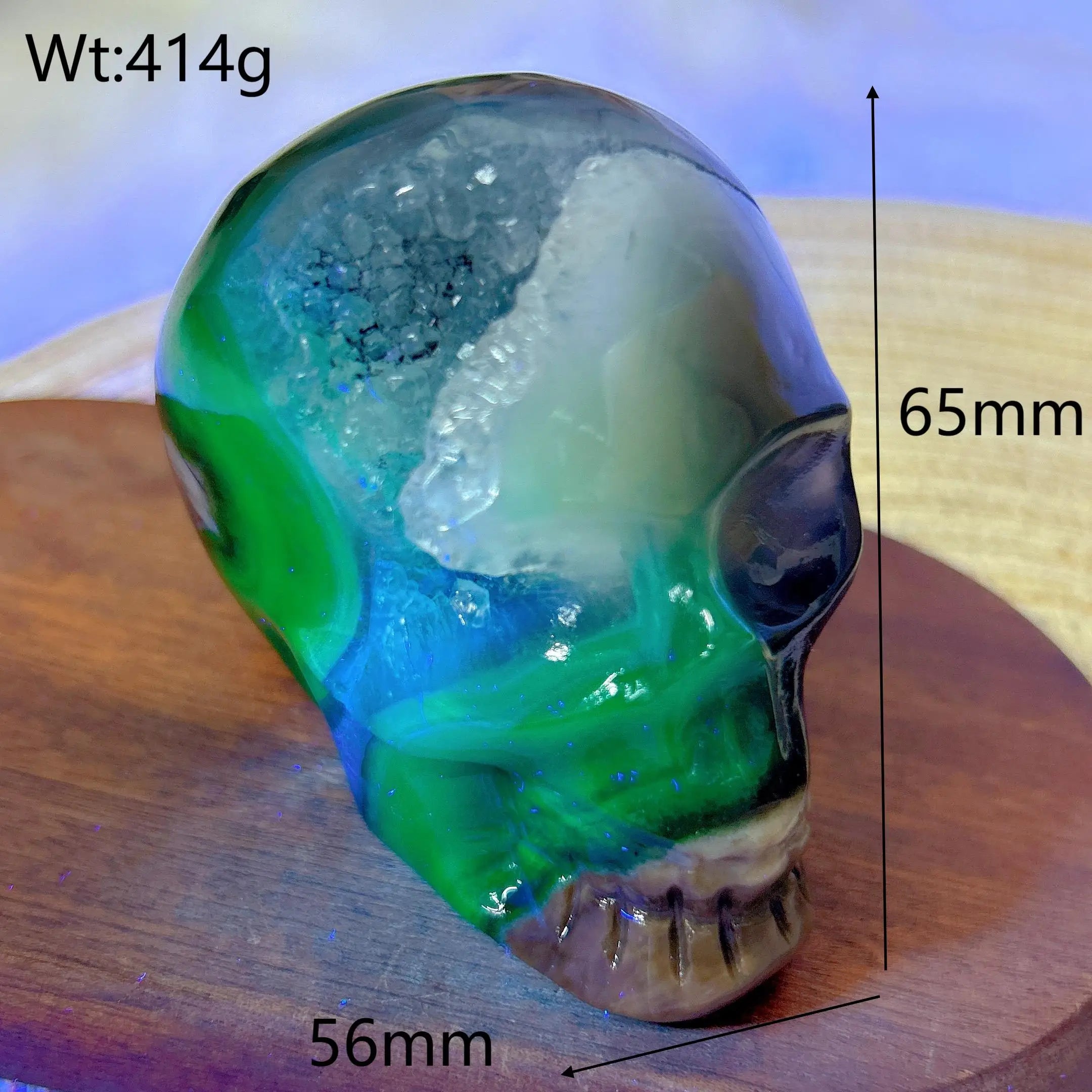 Natural Volcanic Agate Skull Carving with UV Light Effect - Green Flashy Healing Crystal for Energy, Home Decor & Spiritual Gifts | Perfect for Meditation, Feng Shui & Unique Gift Giving