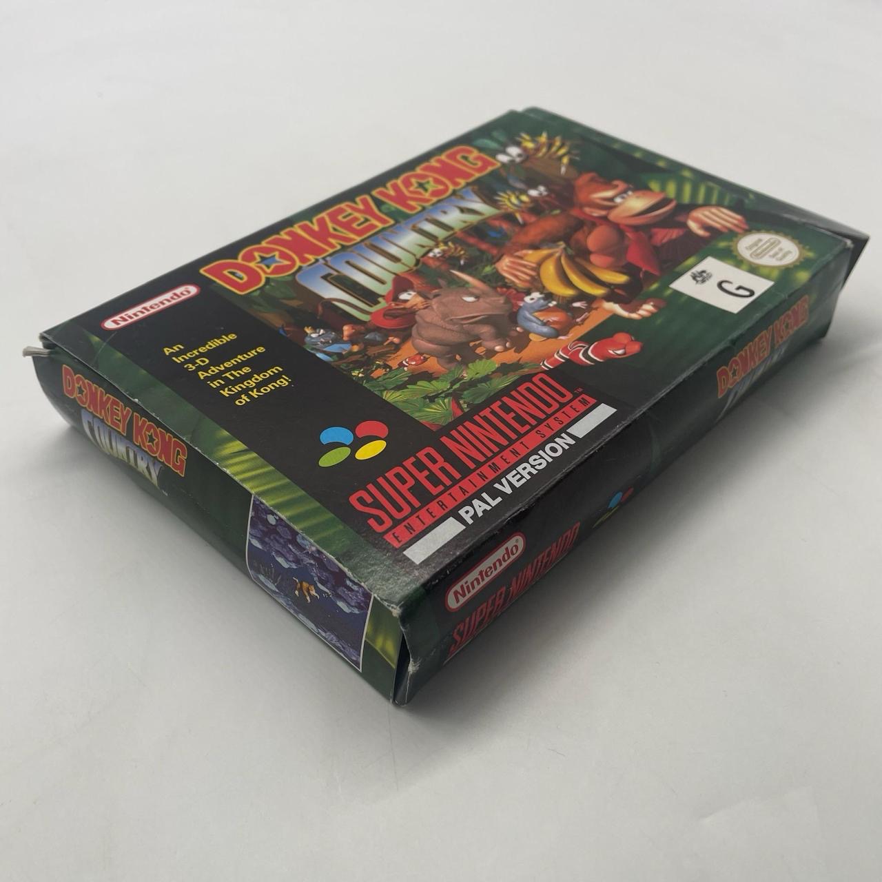Donkey Kong Country Complete SNES Game - Super Nintendo PAL Version | Retro Gaming, Collector's Item, Gift for Gamers | Perfect for Nostalgic Play & Display