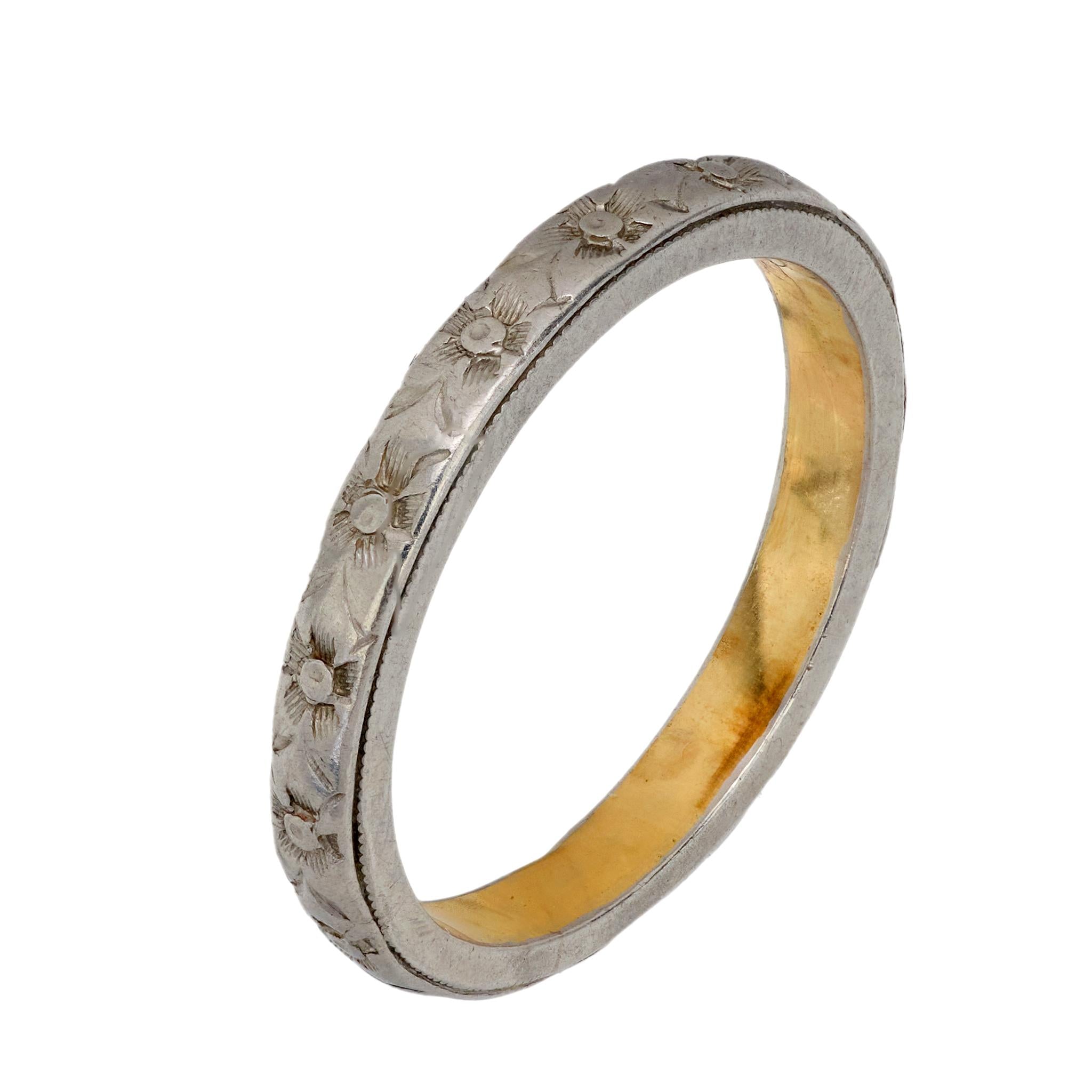 Victorian Style 18k Yellow Gold and Platinum Wedding Band for Women - Elegant Vintage Bridal Ring for Engagement, Anniversary & Special Occasions